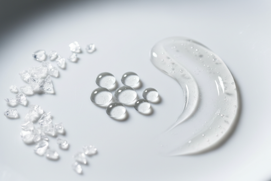 Le Guide des Actifs : Squalane, Acide Glycolique & Acide Hyaluronique